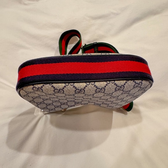 Brand New Gucci Attaché Small Shoulder Bag in Beige/Blue Supreme - Picture 3 of 5